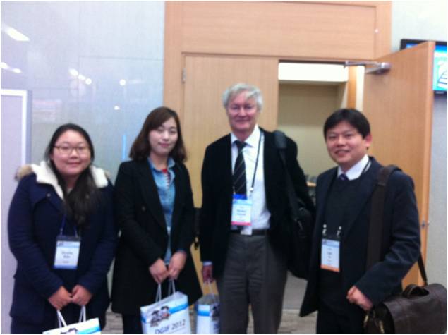 GREEN Lab met Prof. Michael Gratzel in DGIF(DGIST Global Innovation Festival).